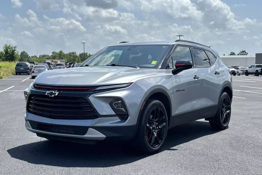 2023 Chevrolet Blazer 2LT photo 1