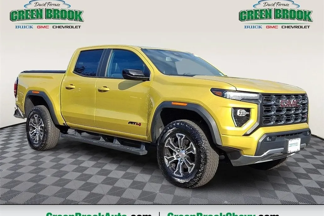 2023 Gmc Canyon AT4 photo 1
