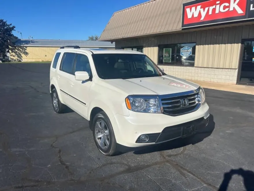2014 Honda Pilot Touring photo 1