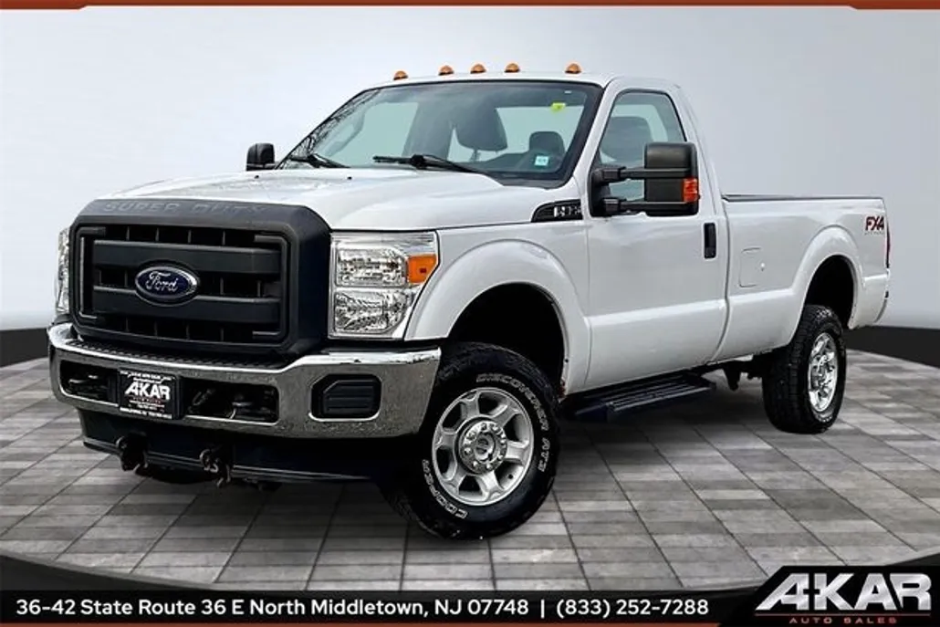 2016 Ford F-350 XL photo 1