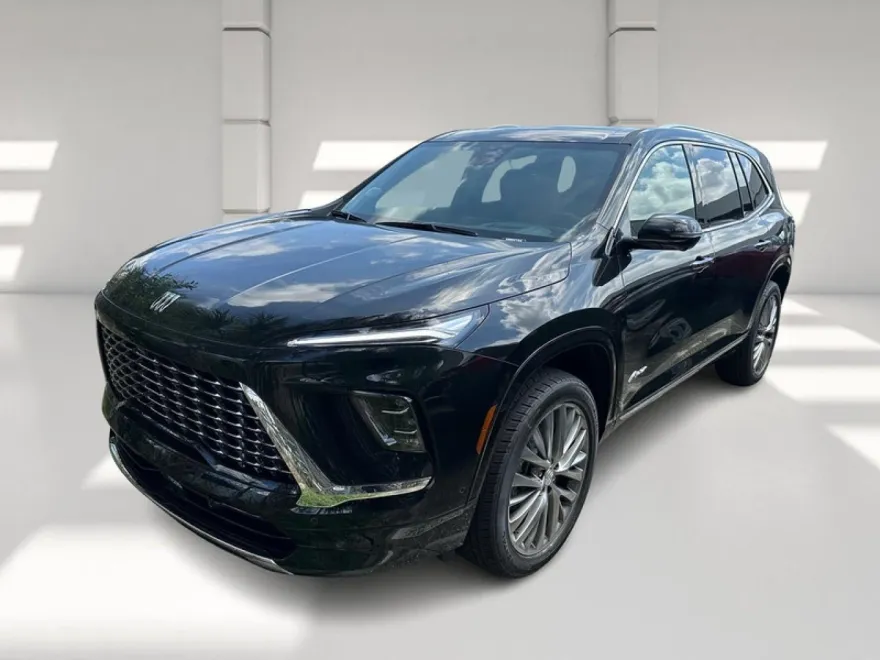 2025 Buick Enclave Avenir photo 1