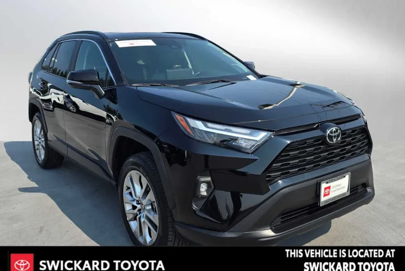 2025 Toyota RAV4 XLE Premium photo 1