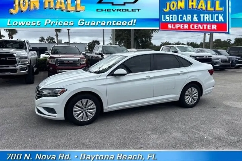 2019 Volkswagen Jetta S photo 1