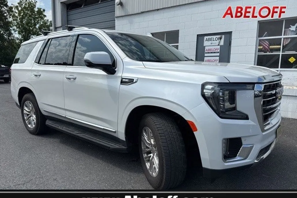2022 Gmc Yukon SLT photo 1