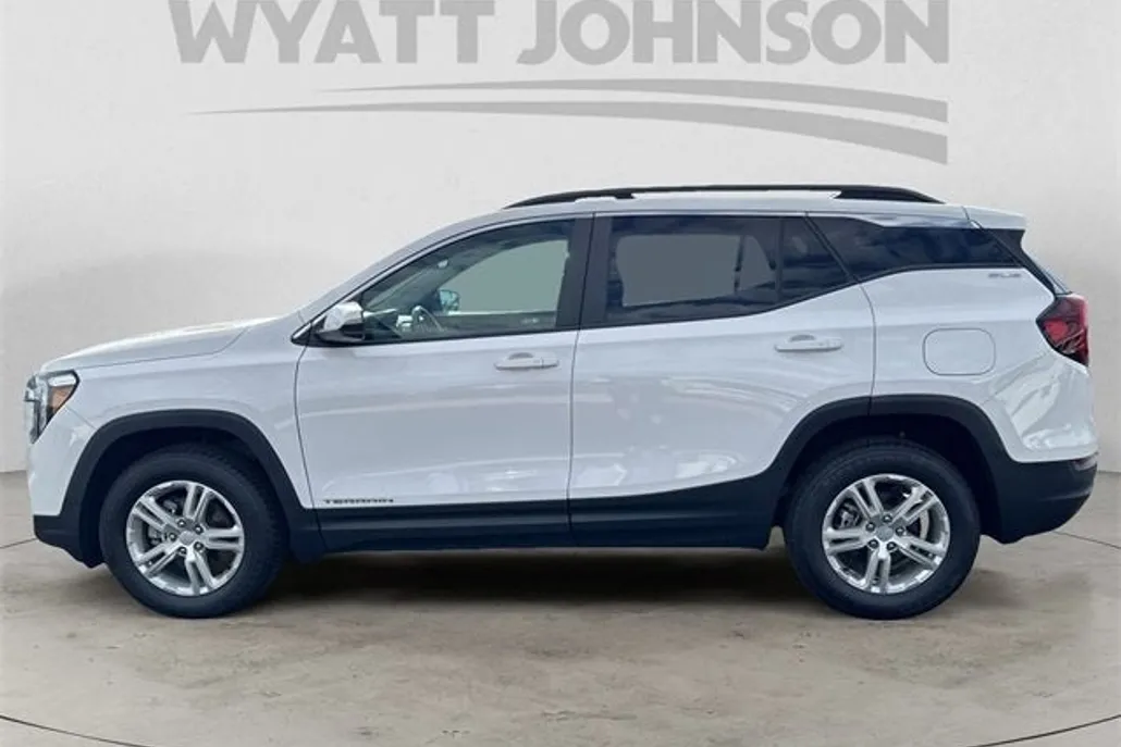 2023 Gmc Terrain SLE photo 1