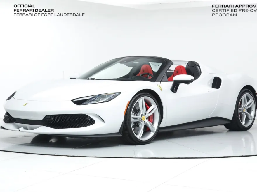2024 Ferrari 296 GTS photo 1