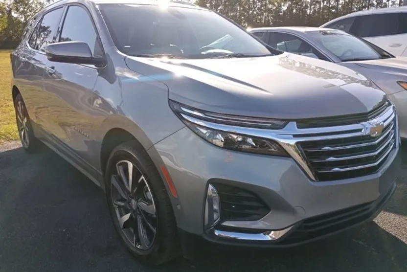 2023 Chevrolet Equinox Premier photo 1