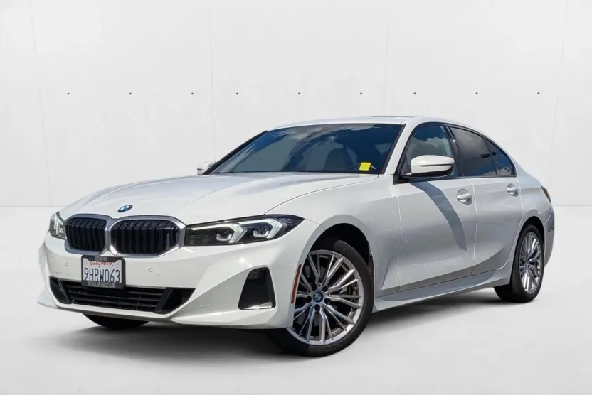 2023 Bmw 330i photo 1