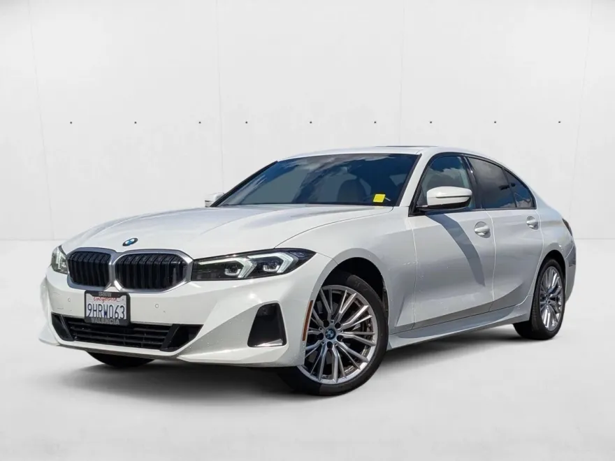 2023 Bmw 330i photo 1