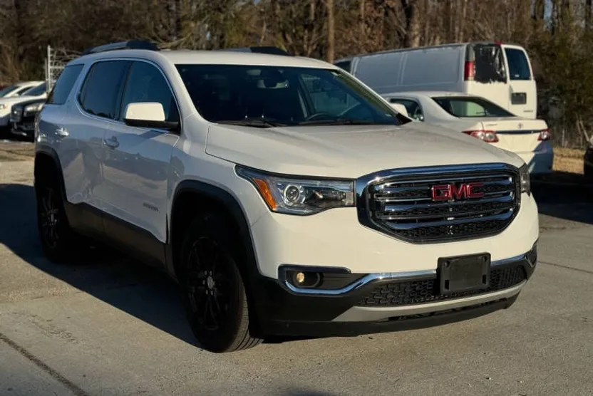2019 Gmc Acadia SLT photo 1