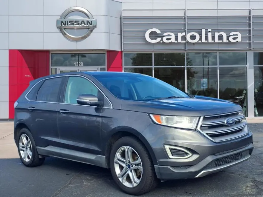 2018 Ford Edge Titanium photo 1