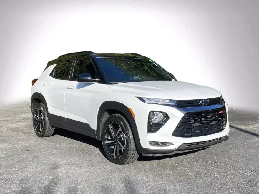 2023 Chevrolet Trailblazer RS photo 1