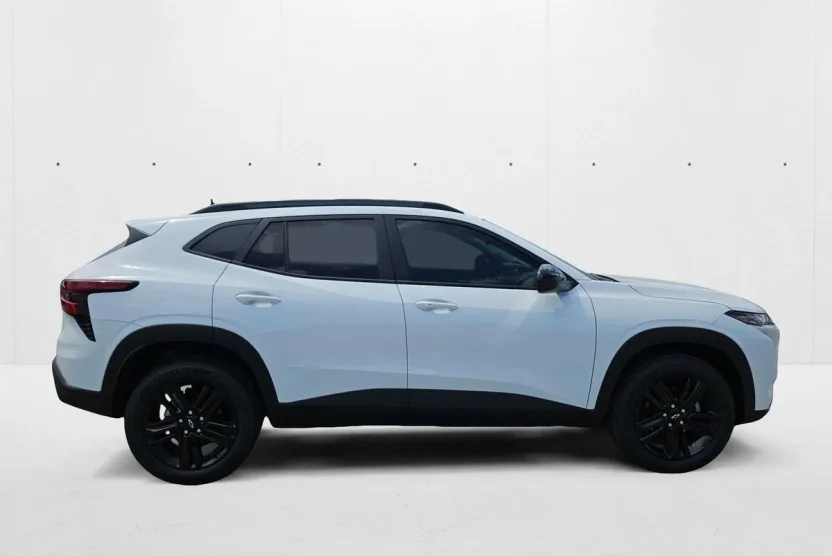 2025 Chevrolet Trax ACTIV photo 1