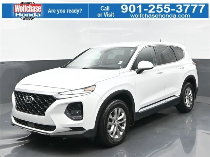2019 Hyundai Santa Fe SE photo 1