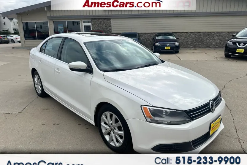 2013 Volkswagen Jetta SE photo 1
