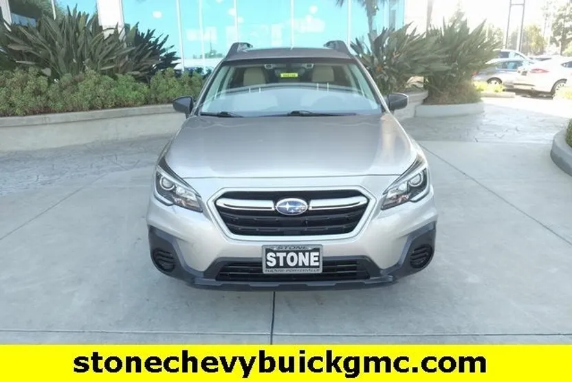 2019 Subaru Outback Base photo 1
