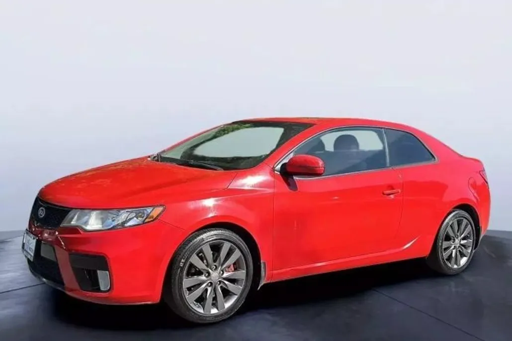 2011 Kia Forte Koup SX photo 1