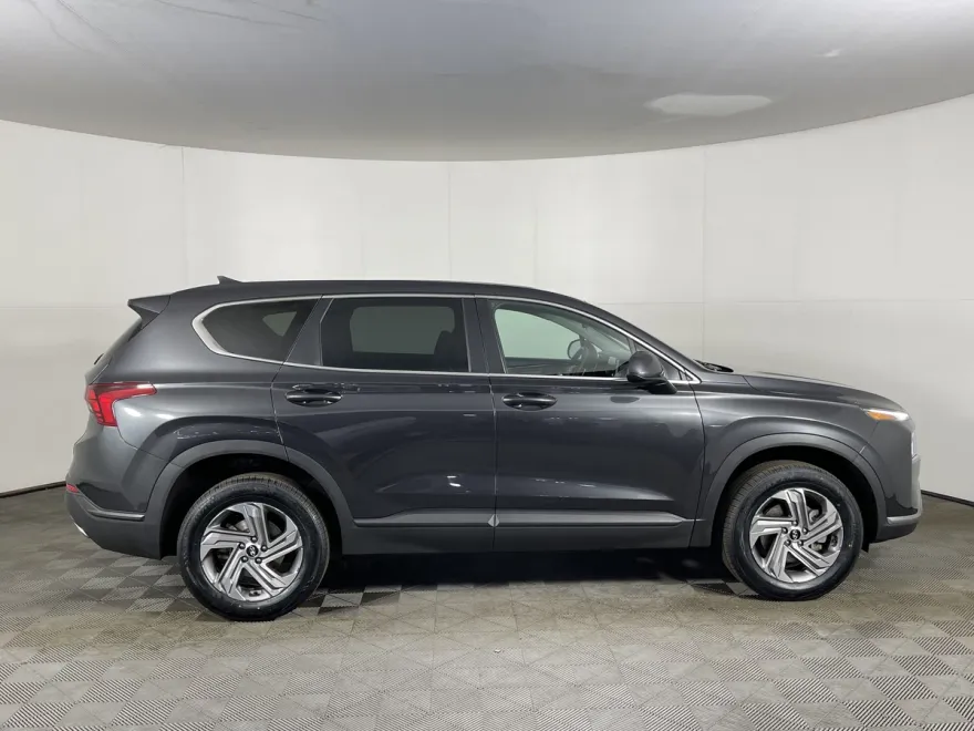 2023 Hyundai Santa Fe SE photo 1