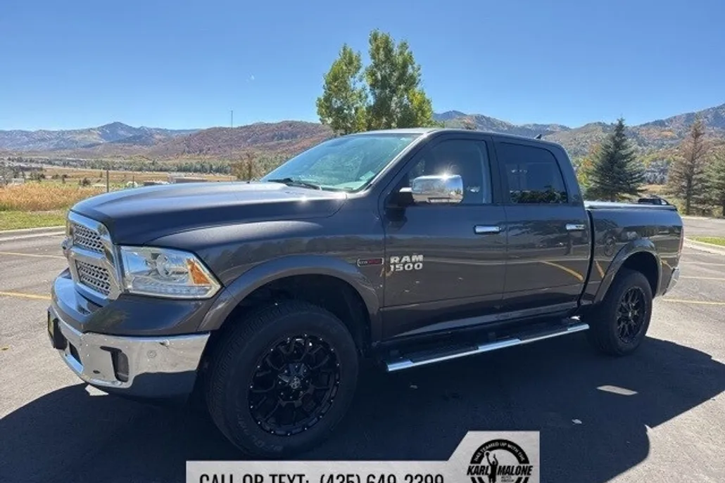 2017 Ram 1500 Laramie photo 1