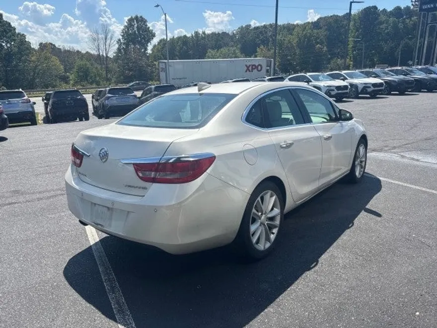 2015 Buick Verano Leather photo 1