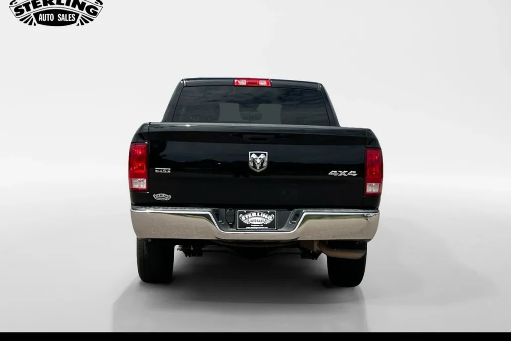 2021 Ram 1500 Classic SLT photo 1
