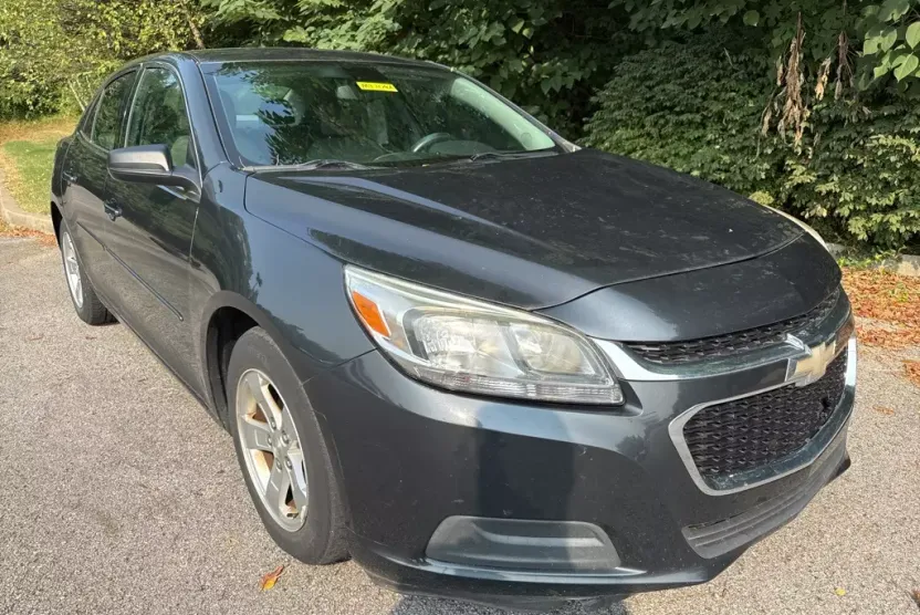 2014 Chevrolet Malibu LS photo 1