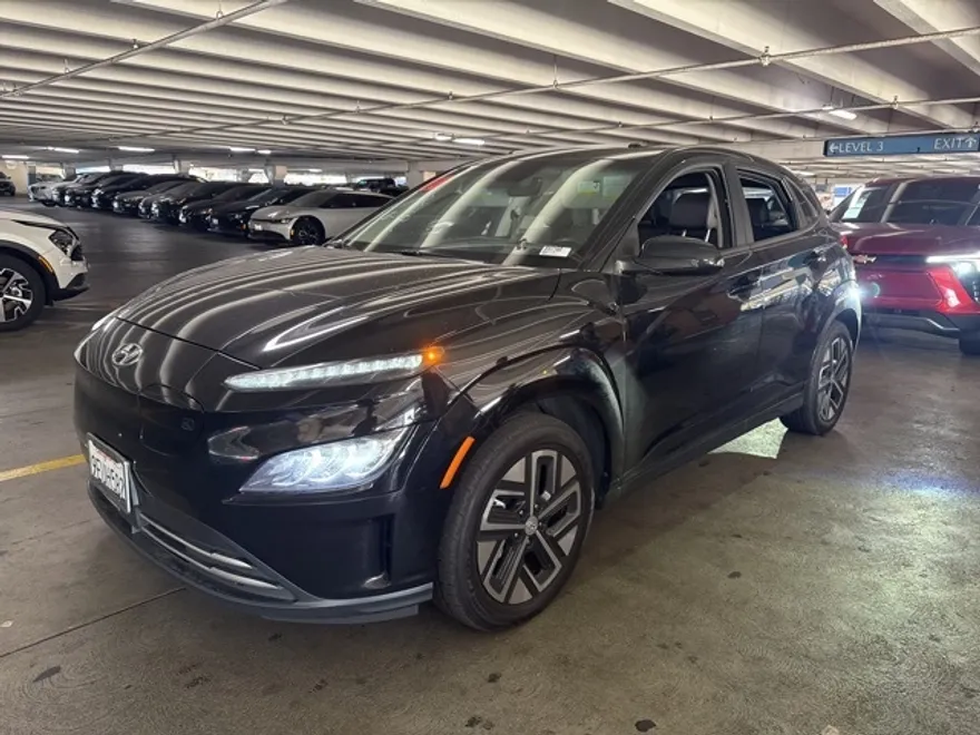 2023 Hyundai Kona Electric Limited photo 1