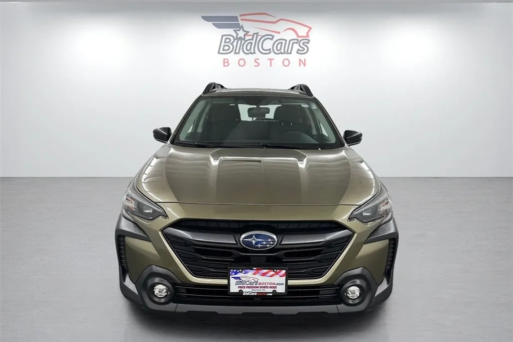 2023 Subaru Outback Premium photo 1