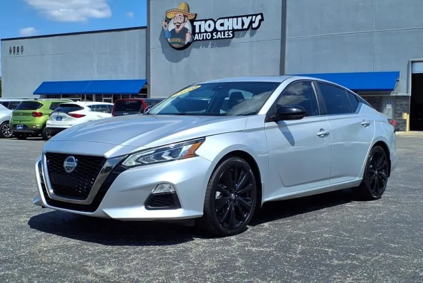 2020 Nissan Altima 2.5 SR photo 1
