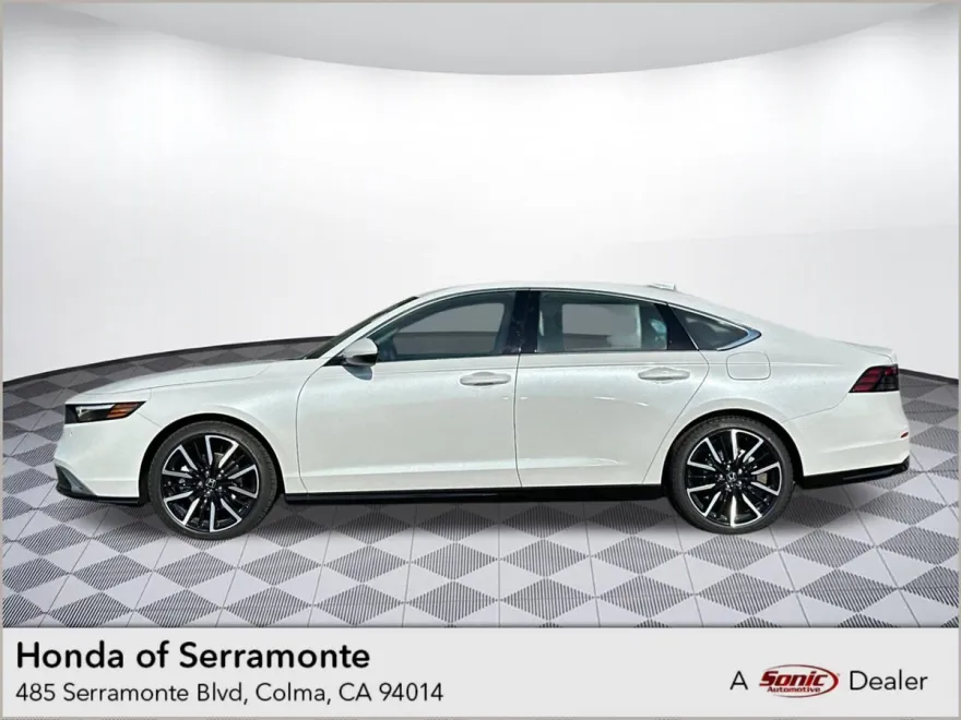 2025 Honda Accord Hybrid Touring photo 1