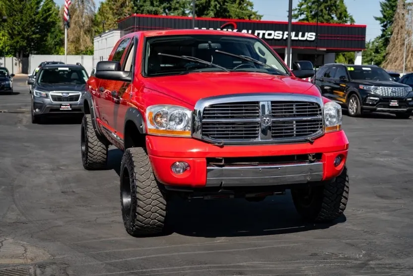 2006 Dodge Ram Laramie photo 1