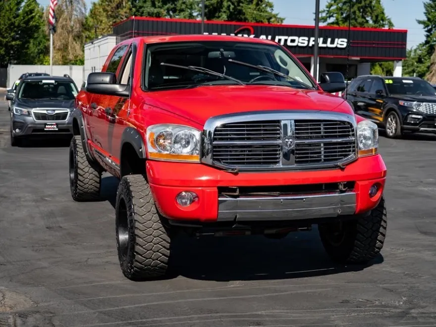 2006 Dodge Ram Laramie photo 1