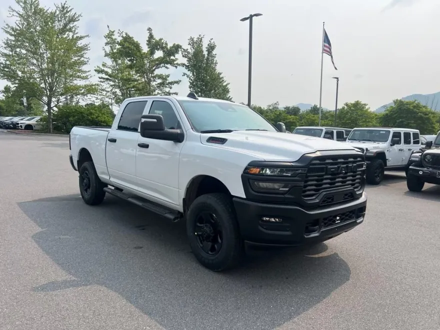 2025 Ram 2500 Tradesman photo 1