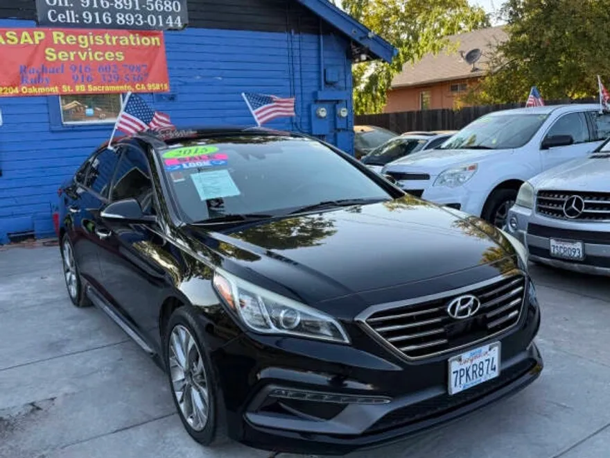 2015 Hyundai Sonata Limited 2.0T photo 1