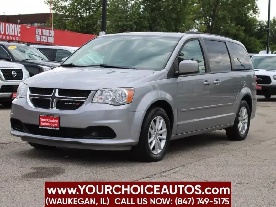 2015 Dodge Grand Caravan SXT photo 1