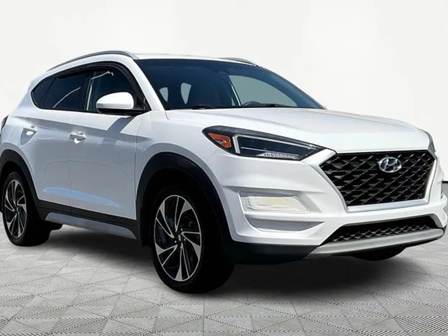2019 Hyundai Tucson Sport photo 1