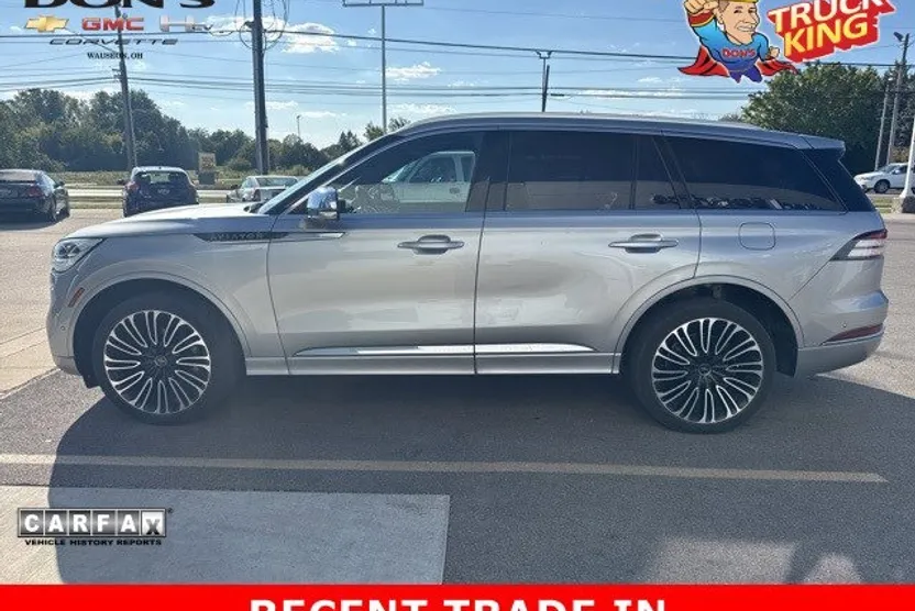 2020 Lincoln Aviator Black Label photo 1