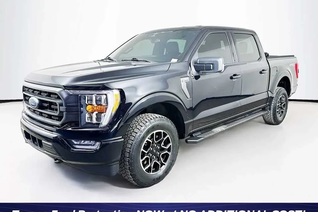 2023 Ford F-150 XLT photo 1