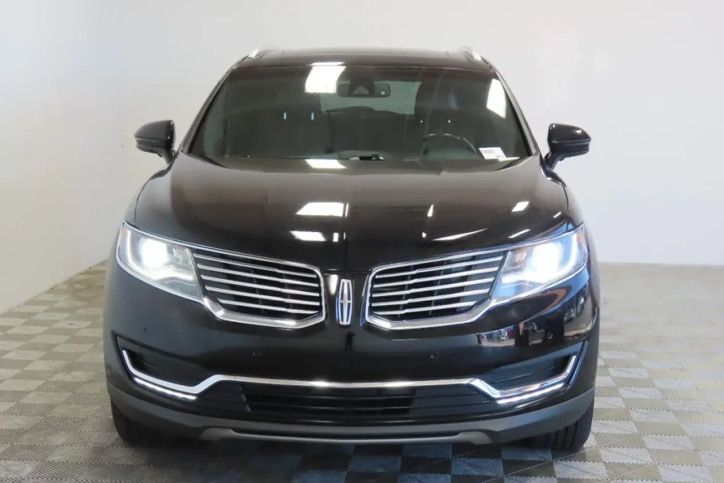 2016 Lincoln MKX Reserve photo 1