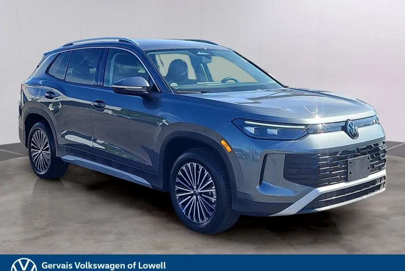 2025 Volkswagen Tiguan S photo 1