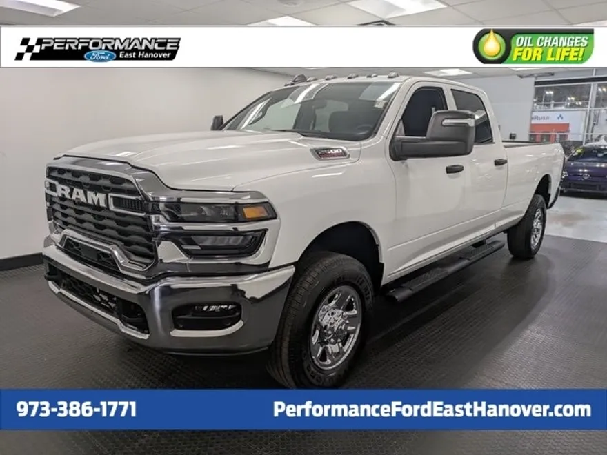 2025 Ram 2500 Tradesman photo 1
