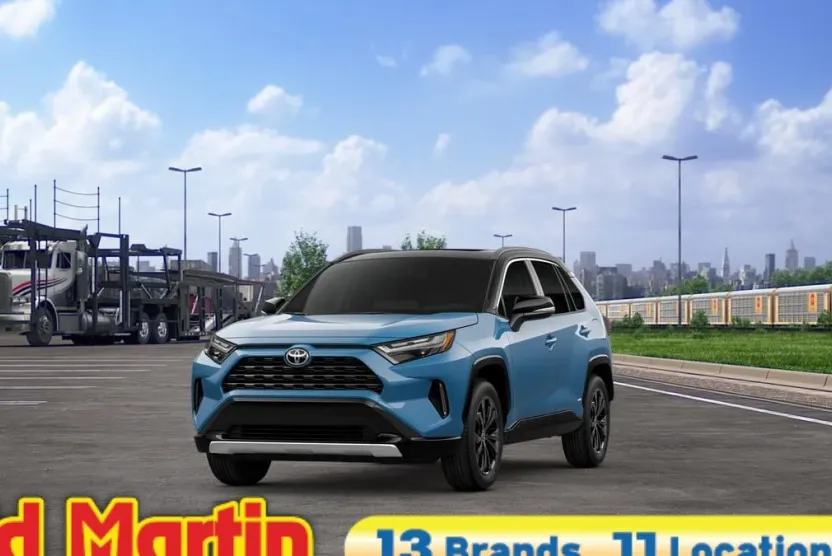 2025 Toyota RAV4 Hybrid XSE photo 1