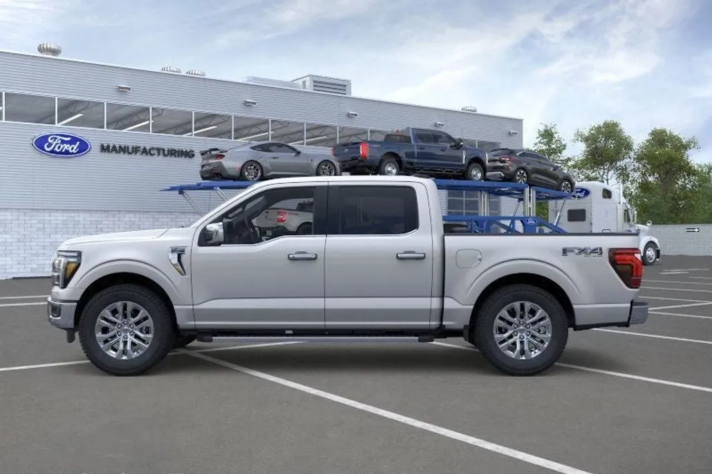 2025 Ford F-150 Lariat photo 1