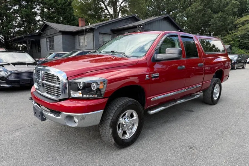 2008 Dodge Ram SLT photo 1