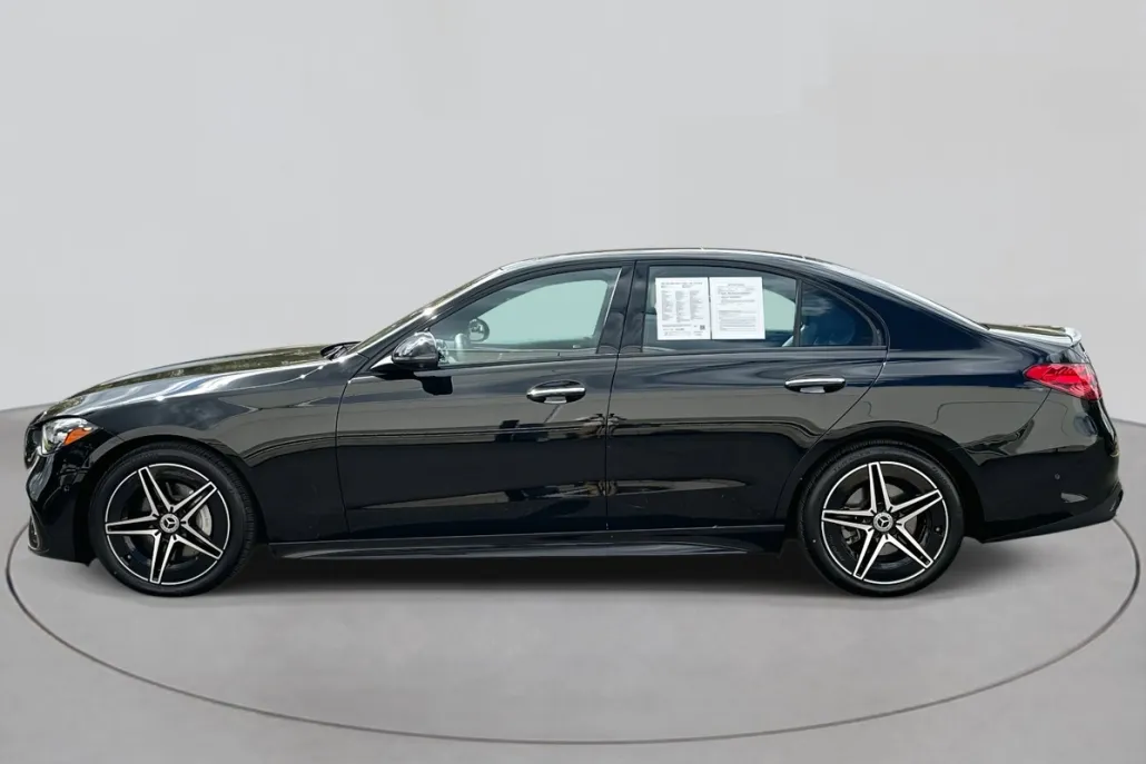 2024 Mercedes Benz C 300 4MATIC photo 1