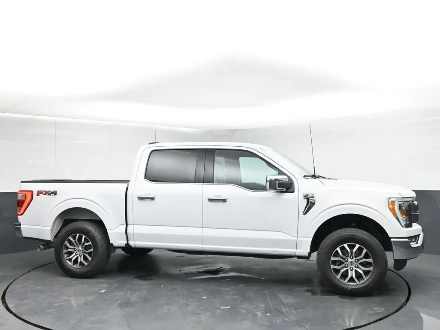 2023 Ford F-150 Lariat photo 1