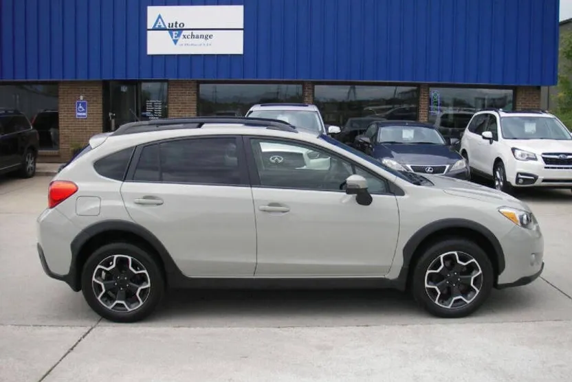 2015 Subaru Crosstrek 2.0i Limited photo 1