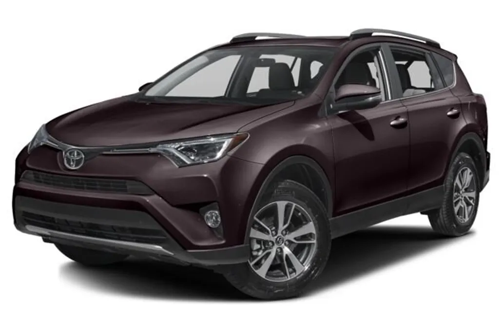 2017 Toyota RAV4 XLE photo 1
