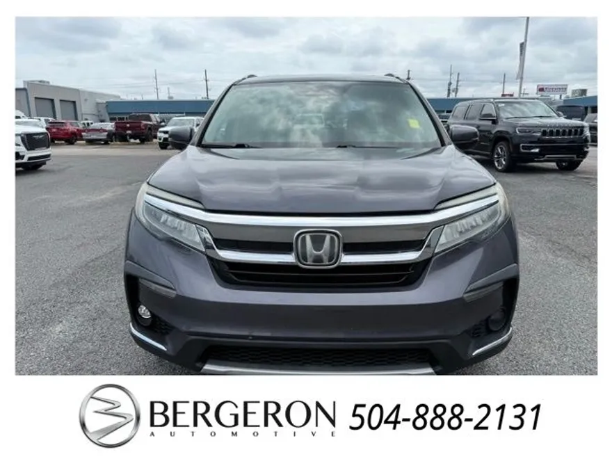 2019 Honda Pilot Touring photo 1