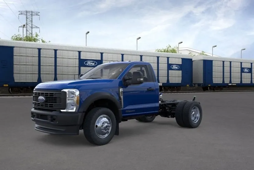 2026 Ford F-450 photo 1